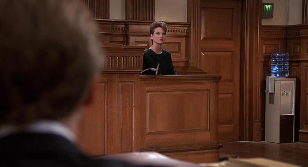 白と黒のナイフの画像