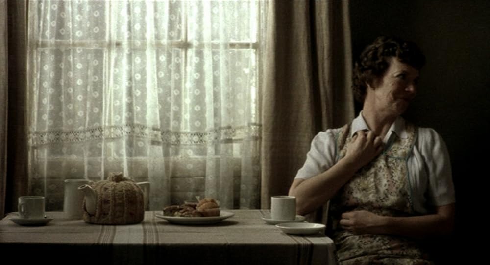 ロング・デイ・クローズ 長い一日の終わりの画像