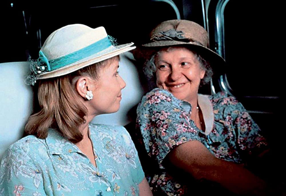 「バウンティフルへの旅」レベッカ・デモーネイ & ジェラルディン・ペイジの画像