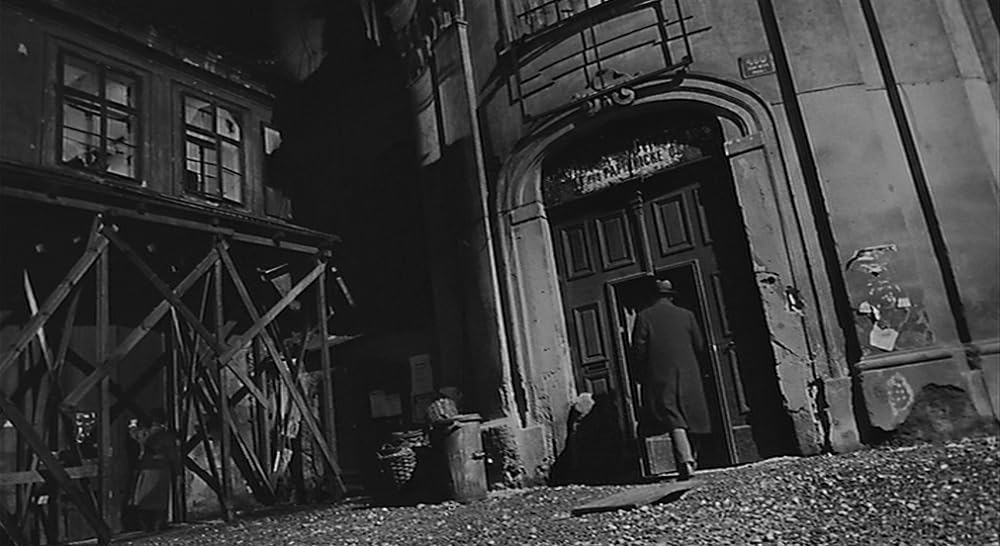 KAFKA／迷宮の悪夢の画像