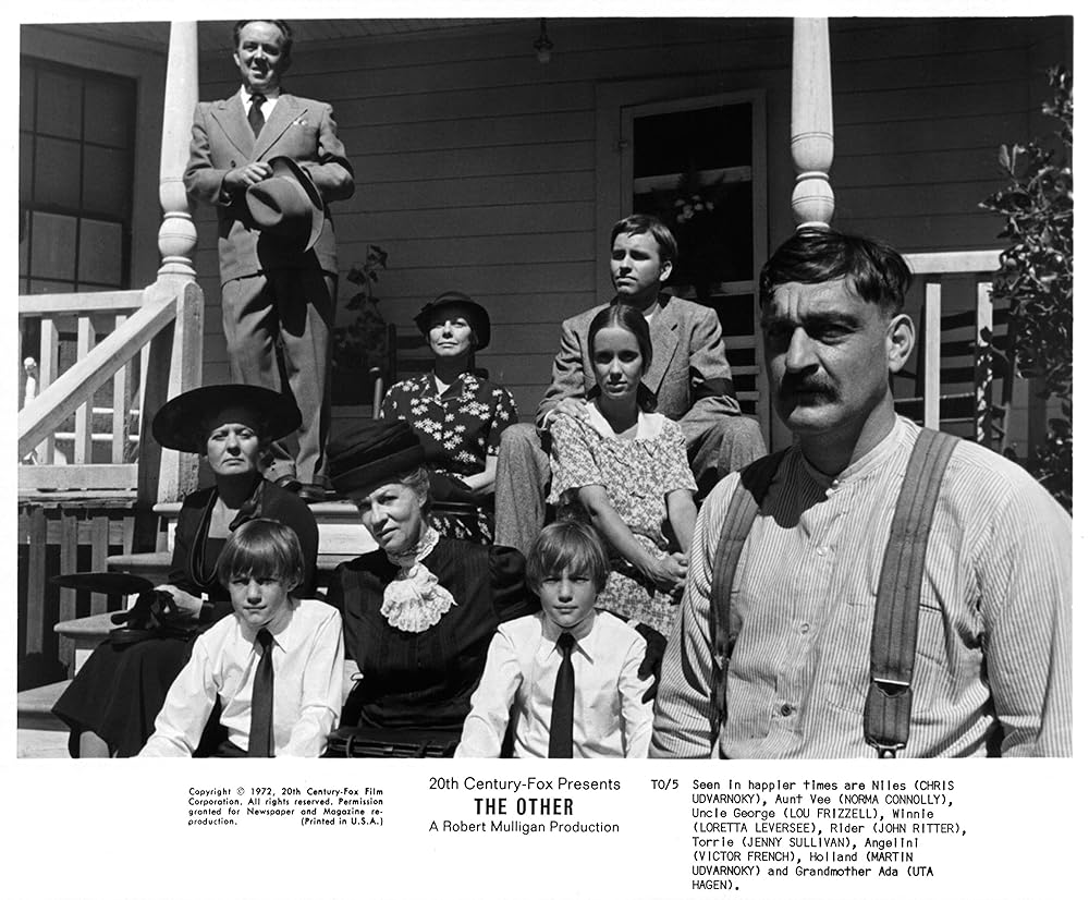 悪を呼ぶ少年の画像