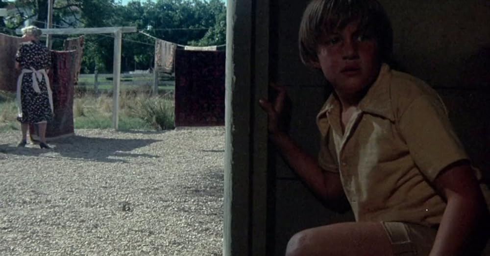 悪を呼ぶ少年の画像