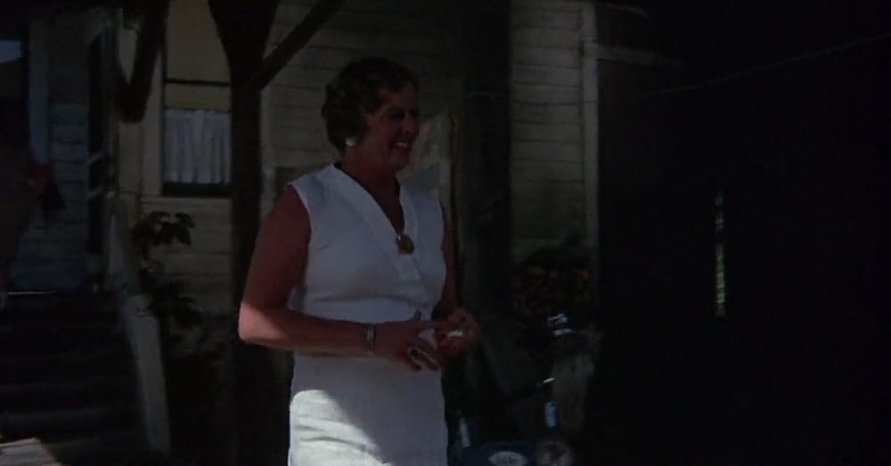 悪を呼ぶ少年の画像