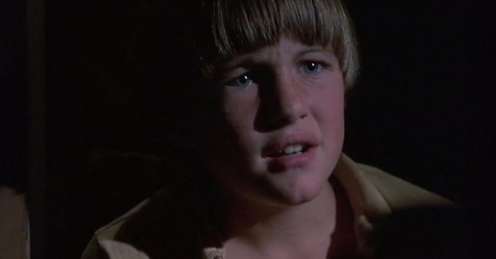 悪を呼ぶ少年の画像