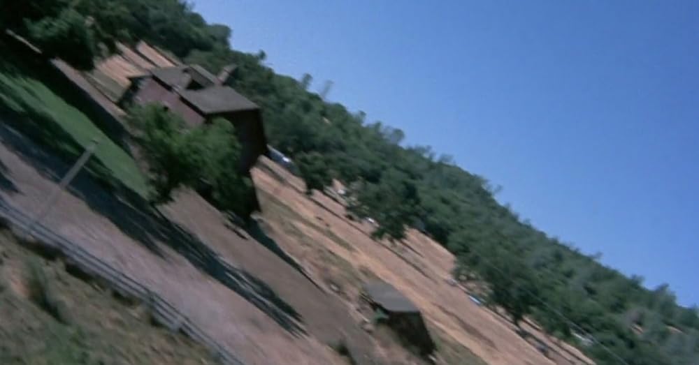 悪を呼ぶ少年の画像