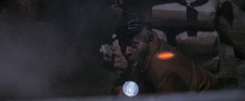 ザ・ダークの画像