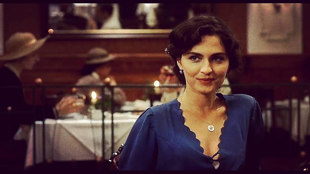 暗い日曜日の画像