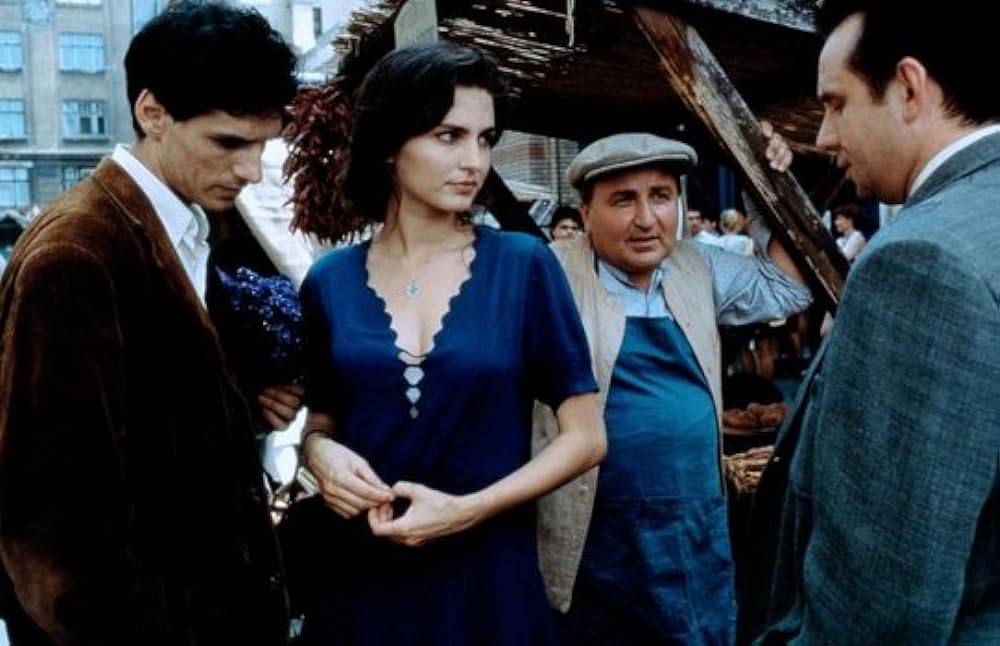 暗い日曜日の画像