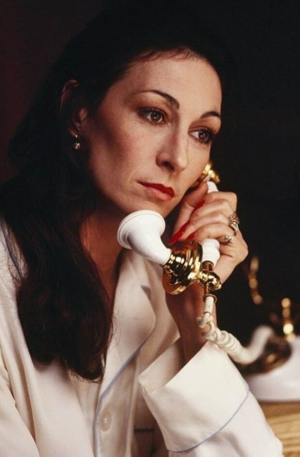 女と男の名誉の画像