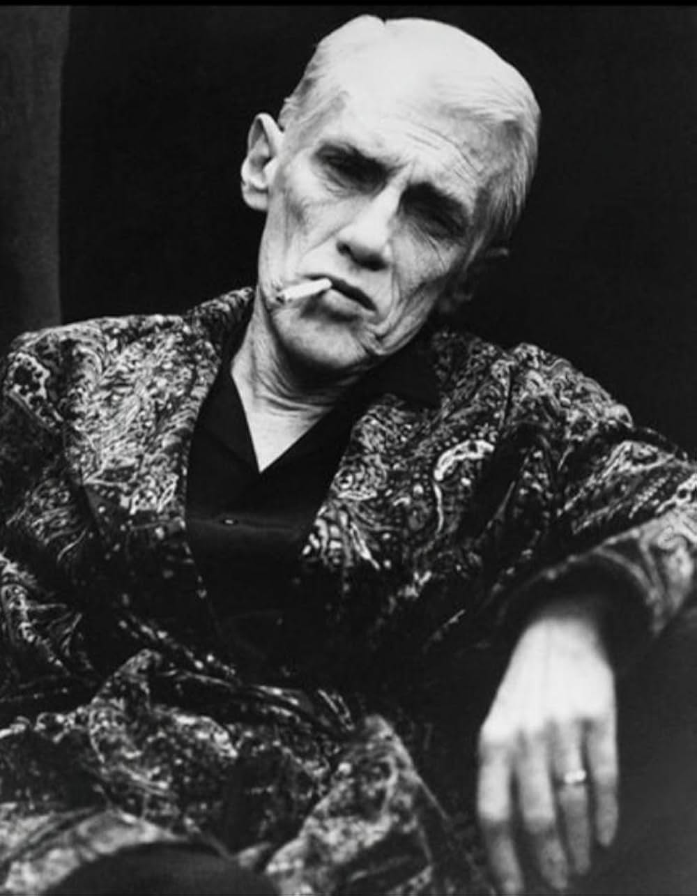 女と男の名誉の画像