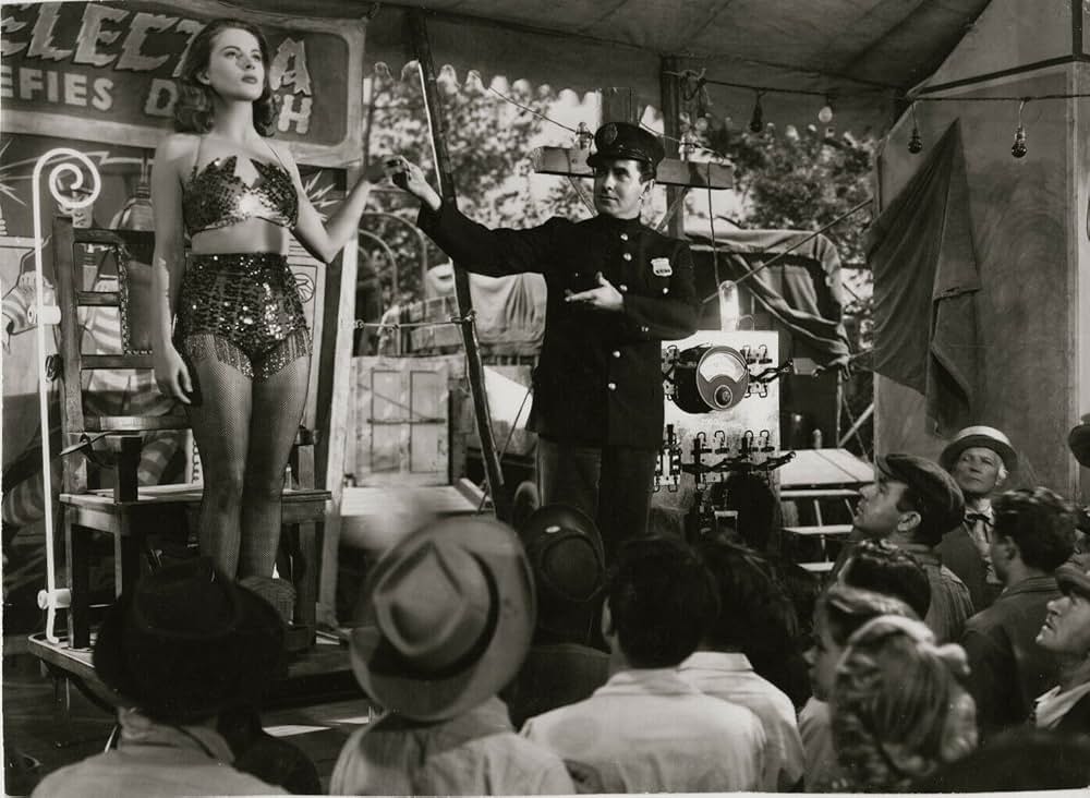 悪魔の往く町の画像