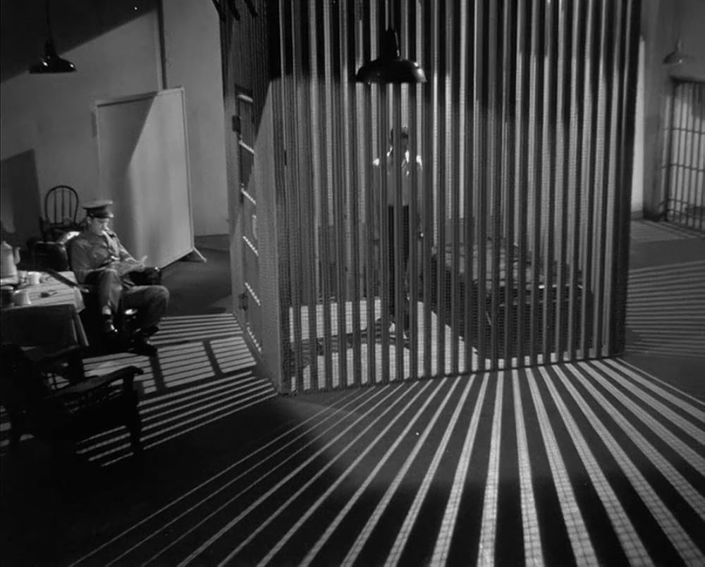 暗黒街の弾痕の画像