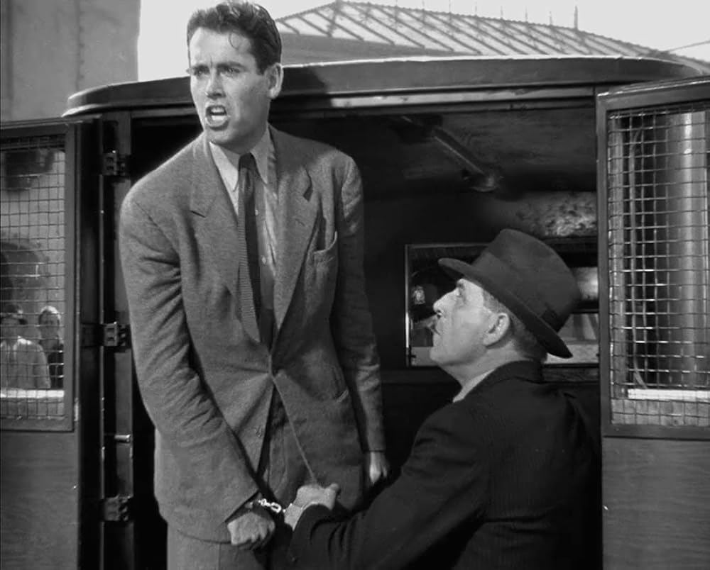 暗黒街の弾痕の画像