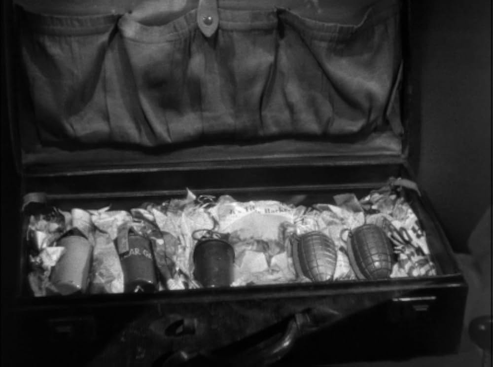 暗黒街の弾痕の画像