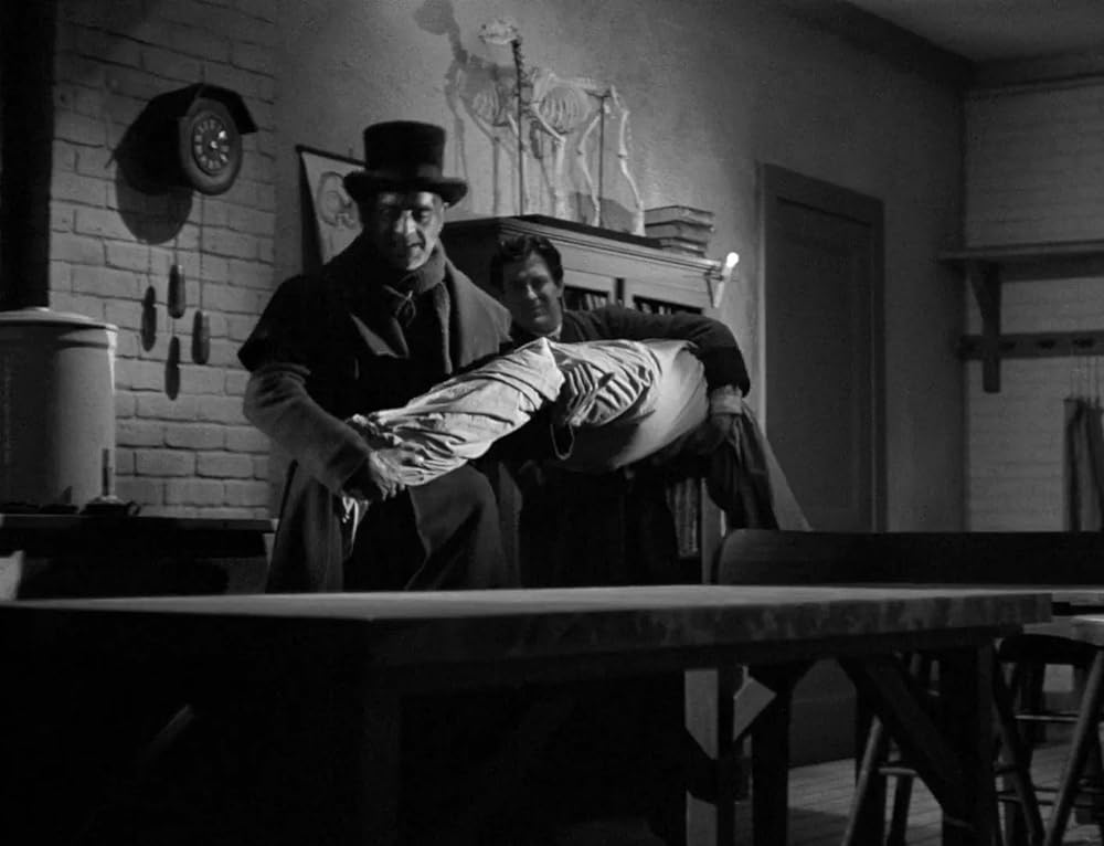 死体を売る男の画像