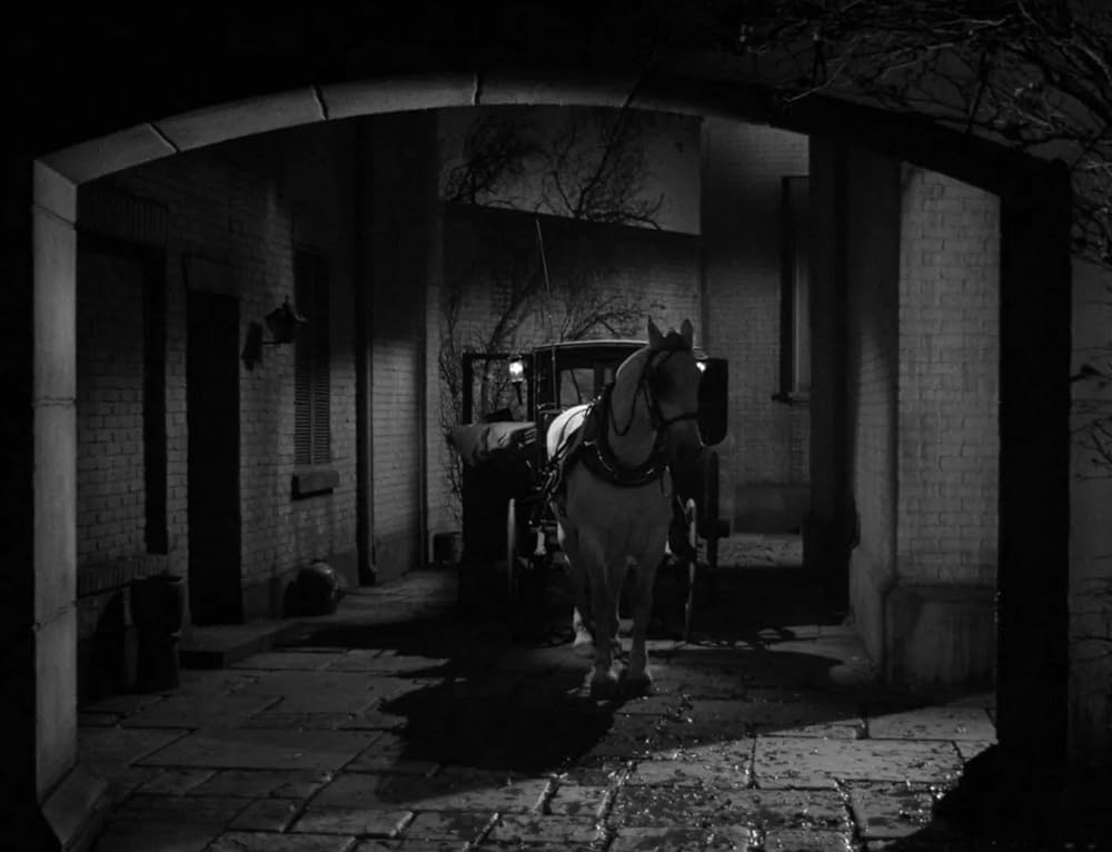 死体を売る男の画像