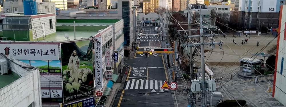 ビヨンド・ユートピア 脱北の画像