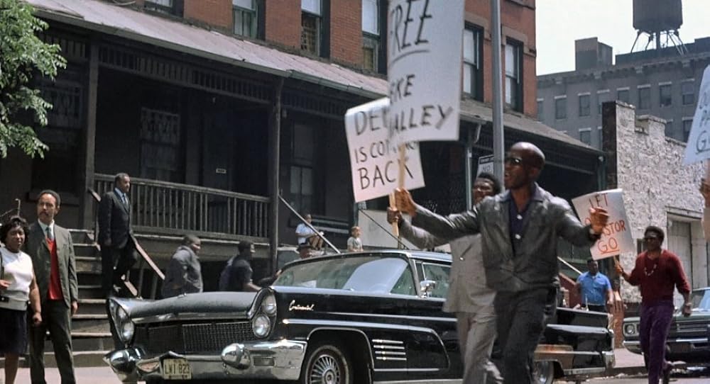 ロールスロイスに銀の銃の画像