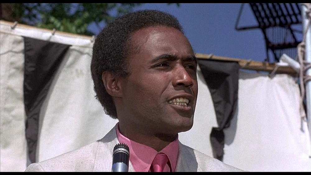 ロールスロイスに銀の銃の画像