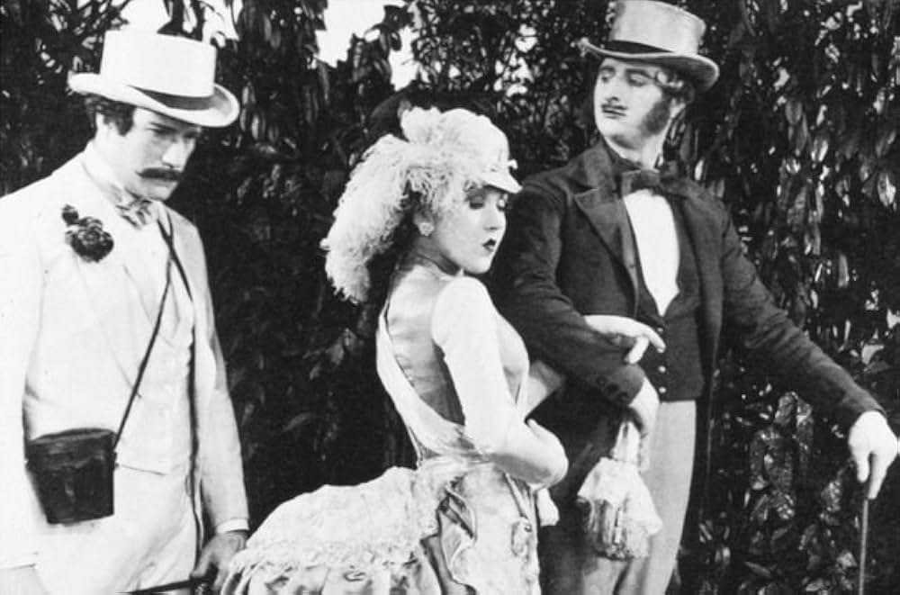 女優ナナの画像