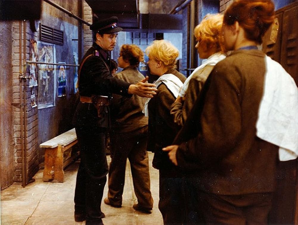 つながれたヒバリの画像