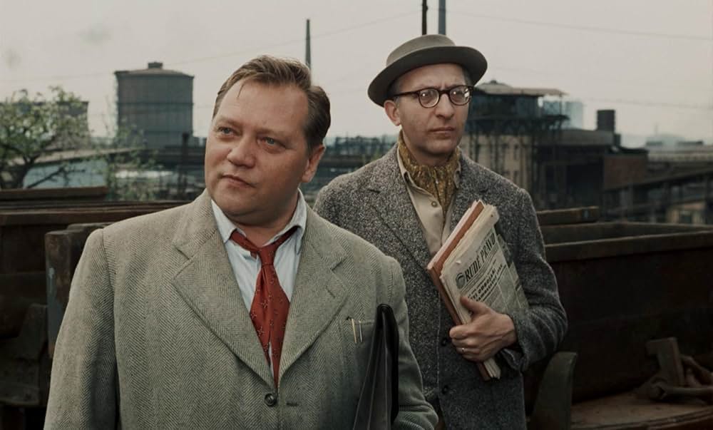 つながれたヒバリの画像