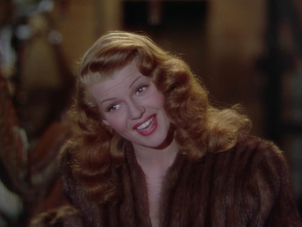 地上に降りた女神の画像