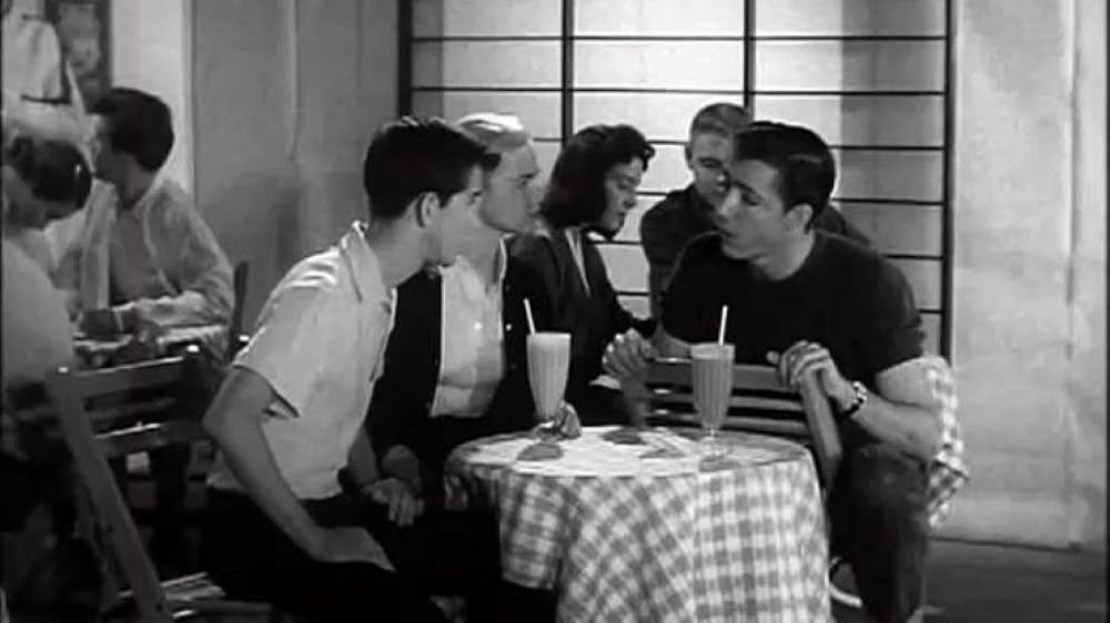 ゾンビッド ティーンエイジ・ゾンビの恐怖の画像