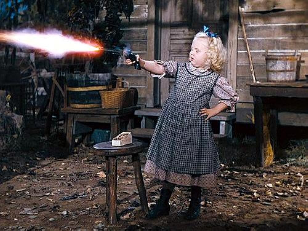 バシュフル盆地のブロンド美人の画像