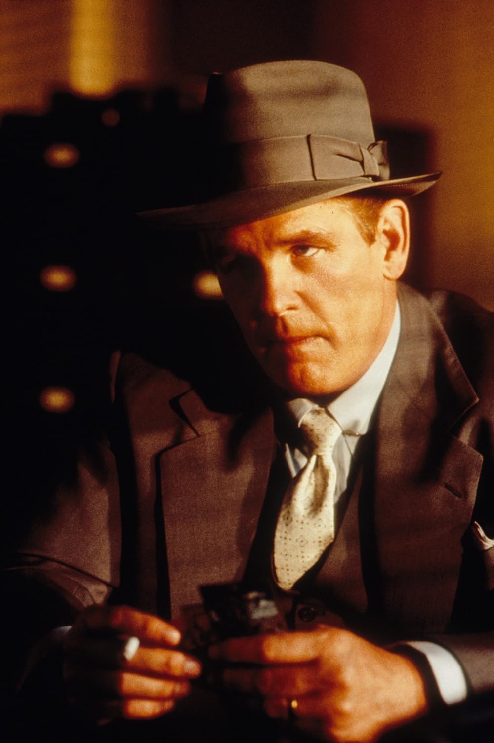 狼たちの街の画像