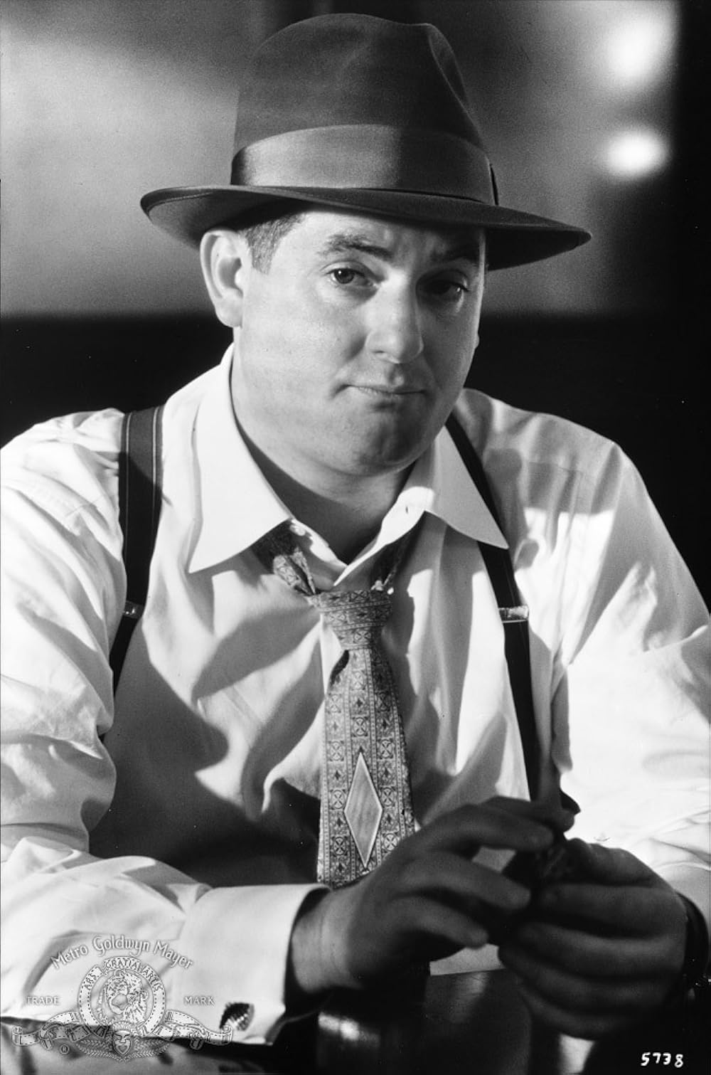 狼たちの街の画像