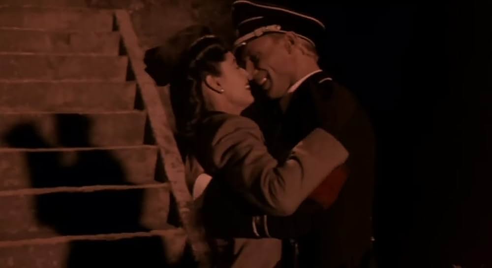 蜘蛛女のキスの画像