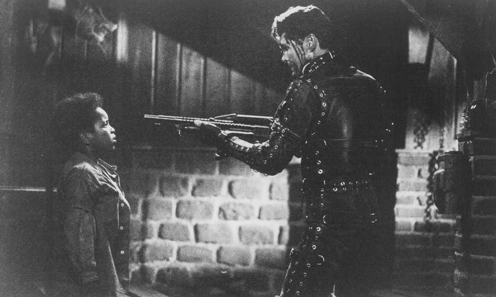 壁の中に誰かがいるの画像