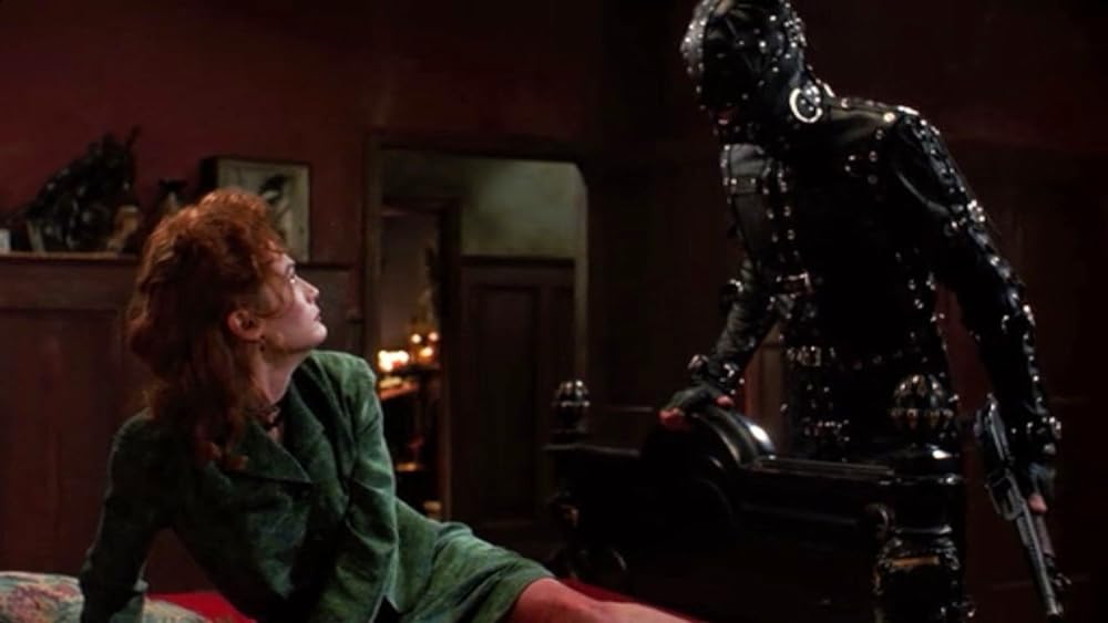 壁の中に誰かがいるの画像