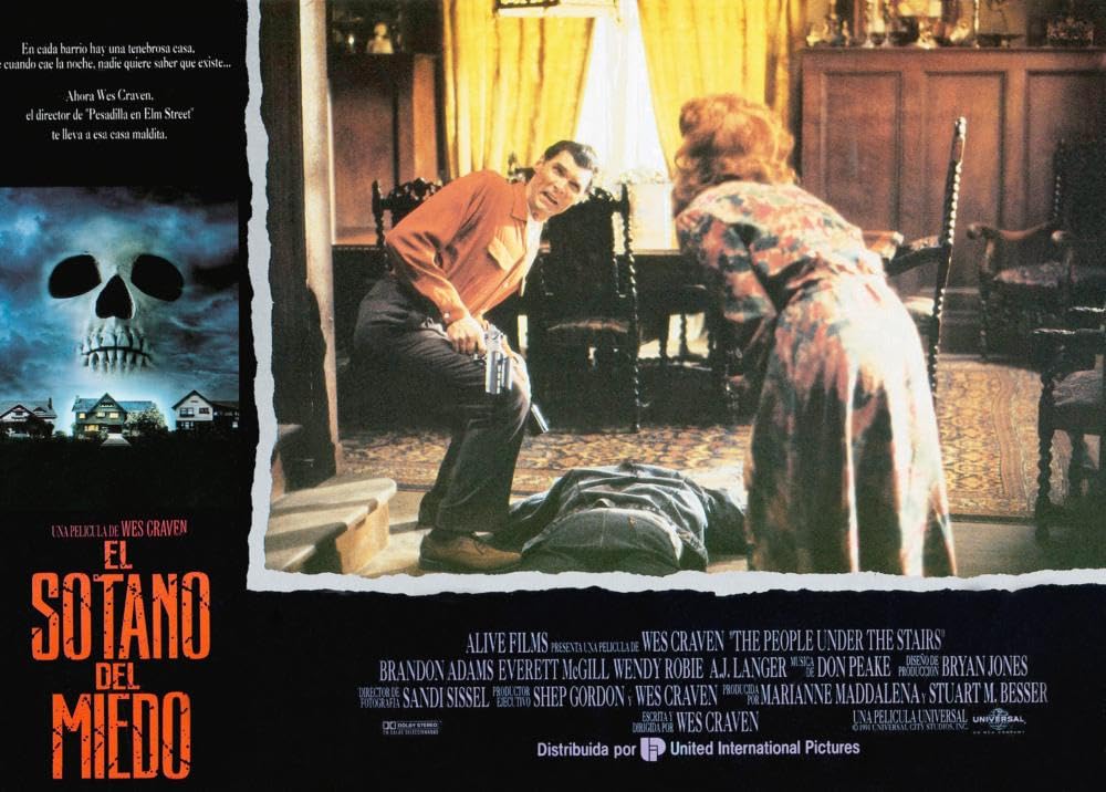 壁の中に誰かがいるの画像