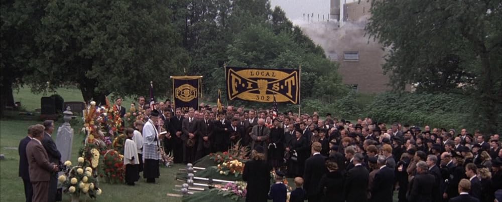 フィストの画像