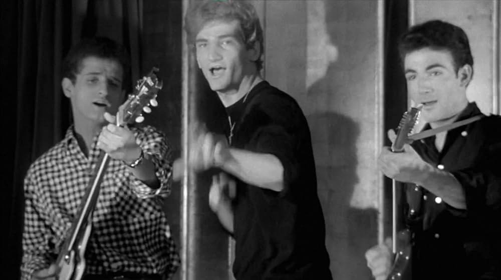 パリジェンヌの画像