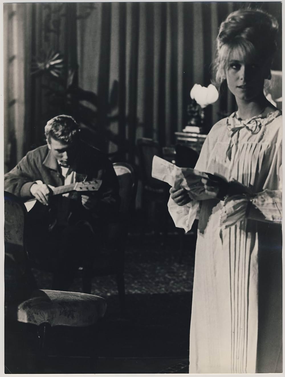 パリジェンヌの画像