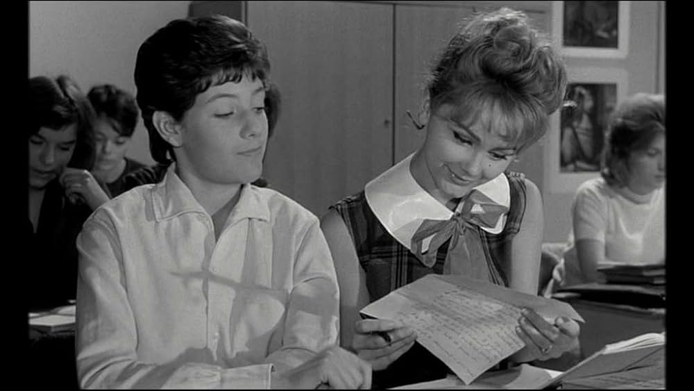 パリジェンヌの画像