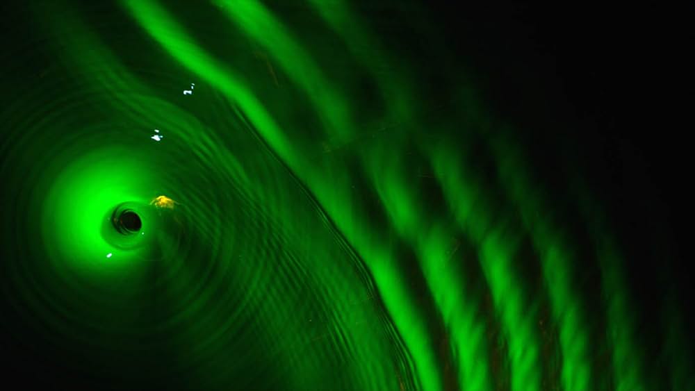 ブラックホール: 知識の境界線に挑むの画像