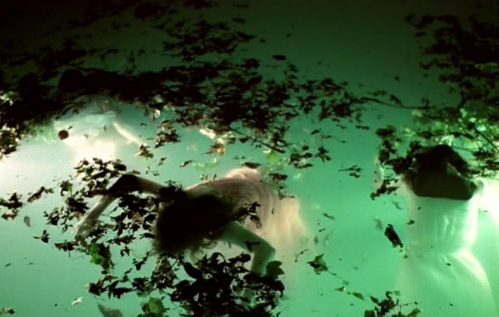 スプラッター・ナイト／血塗られた女子寮の画像