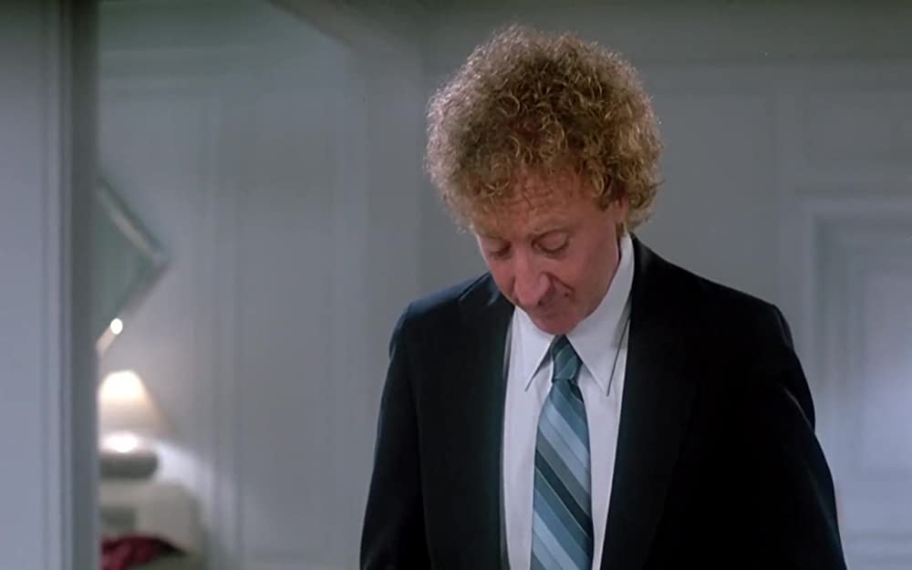 ウーマン・イン・レッドの画像