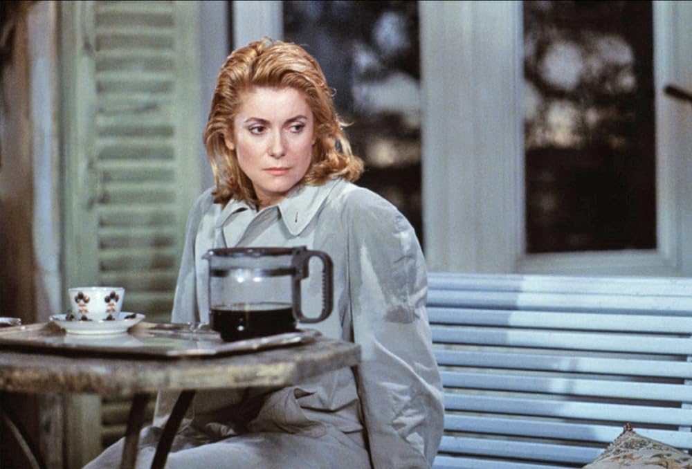 夜を殺した女の画像