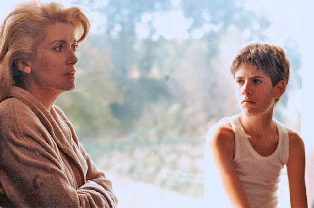 夜を殺した女の画像