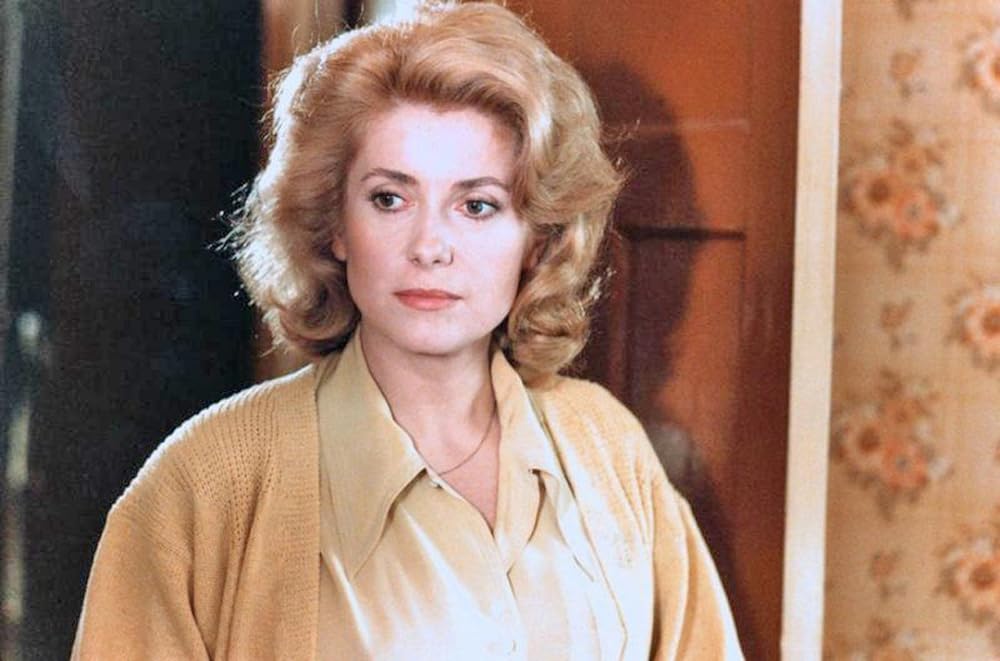 夜を殺した女の画像