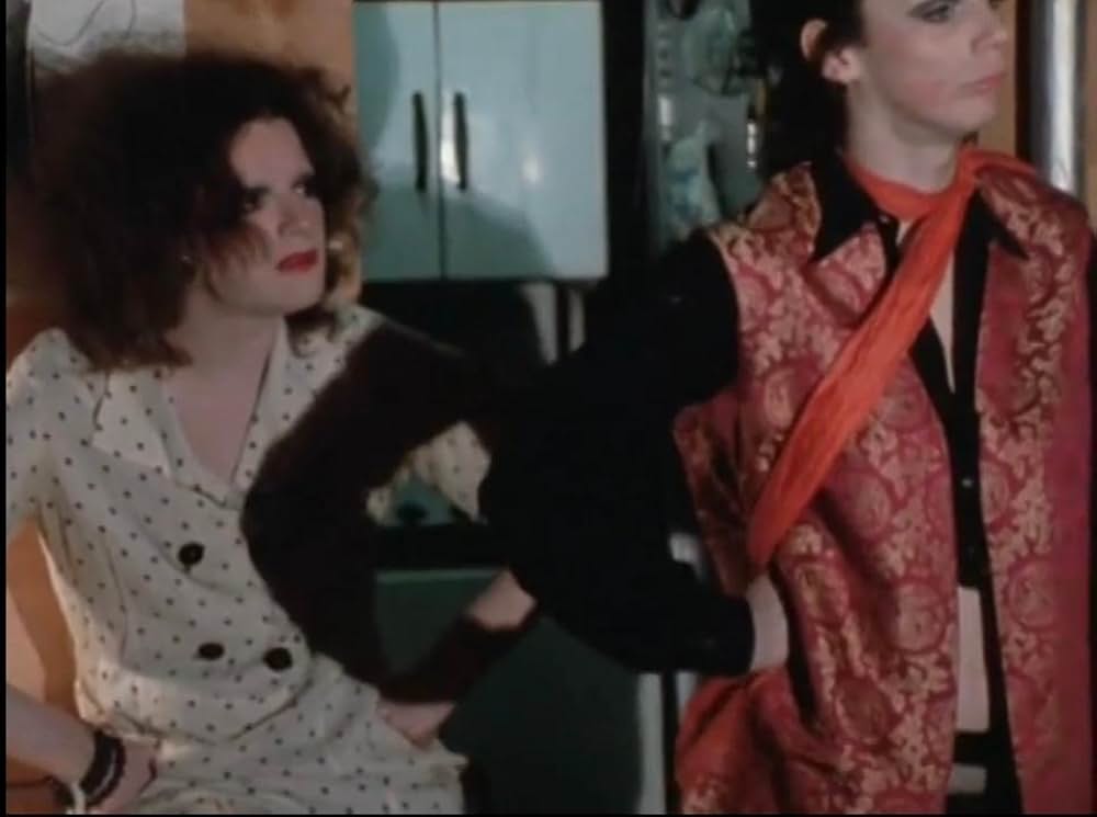 ウーマン・イン・リヴォルトの画像