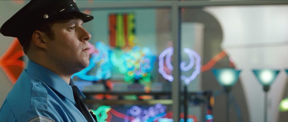 オブザーブ・アンド・レポートの画像