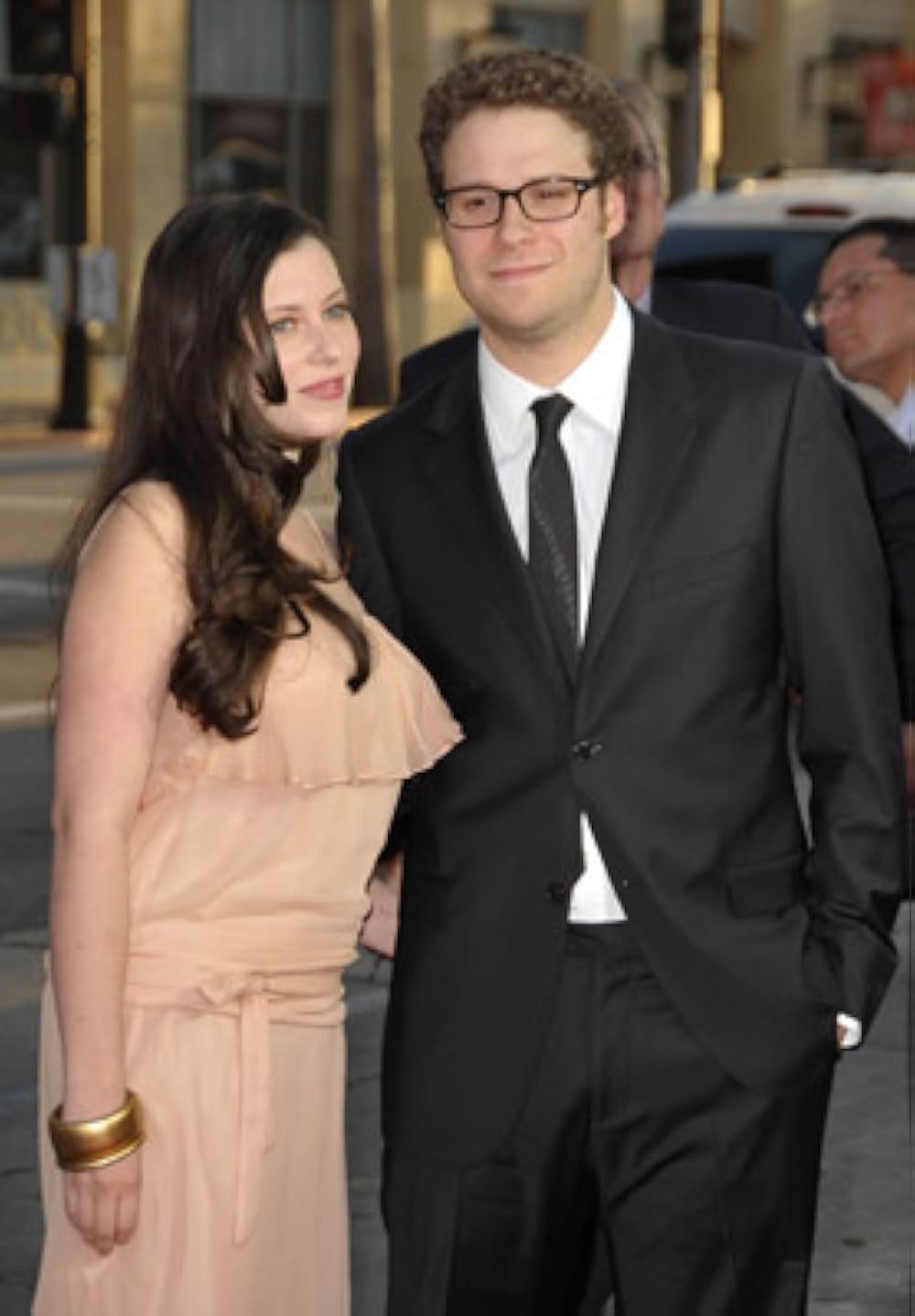 オブザーブ・アンド・レポートの画像