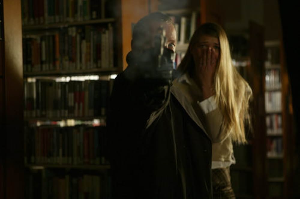 ビハインド・ザ・マスクの画像