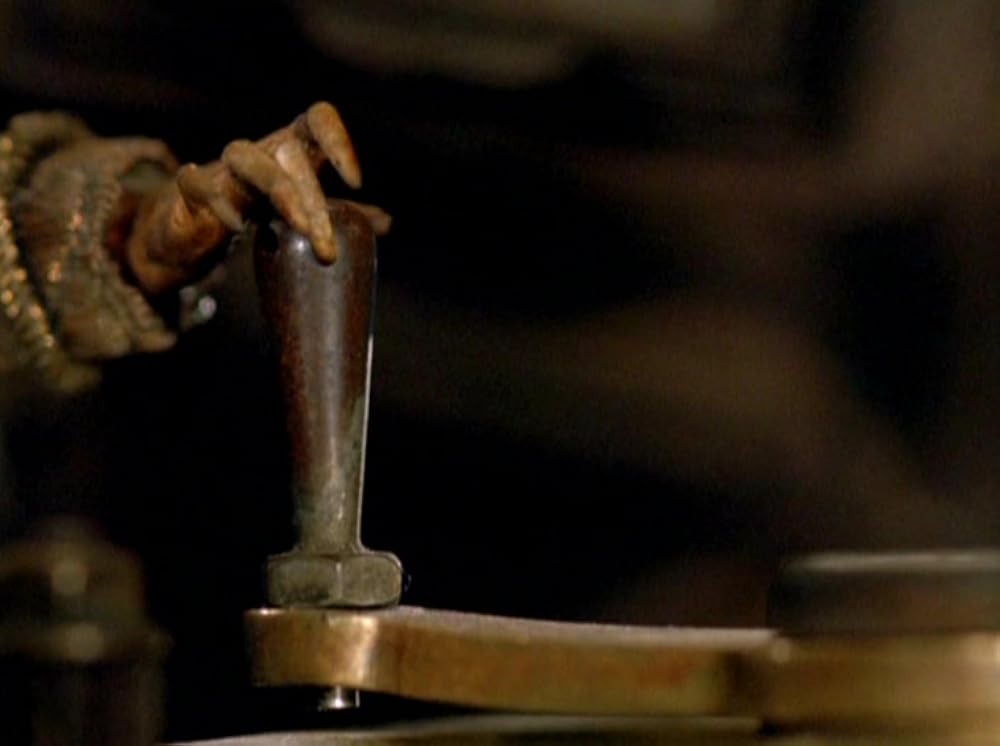 アナモルフォーシスの画像